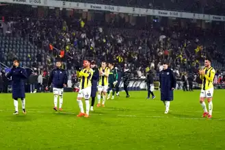 Fenerbahçe, Galatasaray'ın Kaybından Yararlandı!