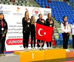 Genç Kızlar Epe Takımı Dünya Şampiyonu!