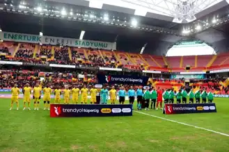 Kayserispor, Konyaspor'u 2-1 Önde Bıraktı!