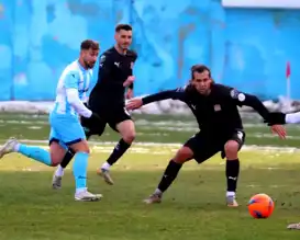 Pazarspor-Ayvalıkgücü: Golsüz Beraberlik