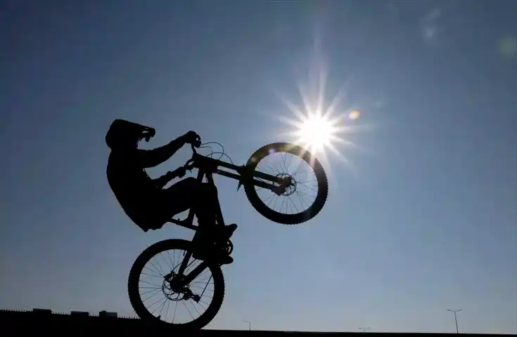 Kaynakçı Genç, Downhill'de Şampiyon