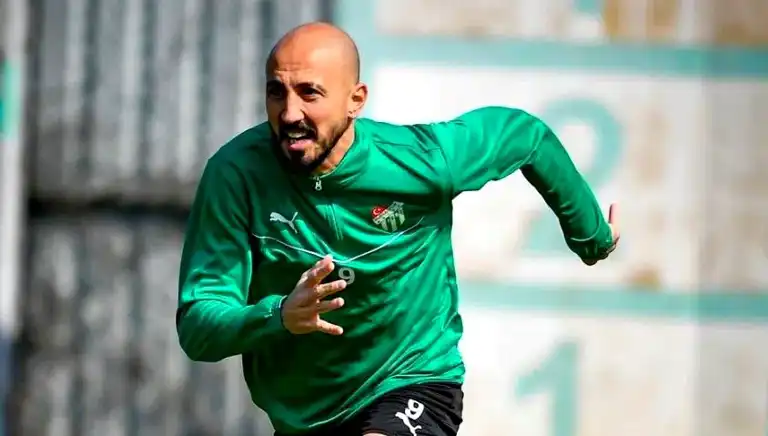 Ahmet İlhan Özek, 2. Lig'e mi Geçiyor?