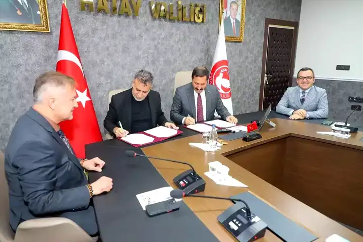 Samandağ'a Sörf Eğitim Merkezi