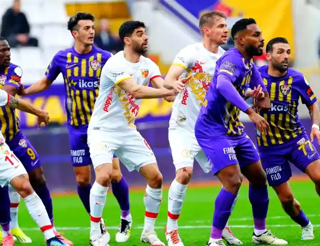 Eyüpspor-Kayserispor 0-0: İlk Yarı Golsüz Bitti